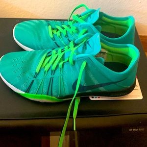 Nike size 8.5 . Excellent used condition